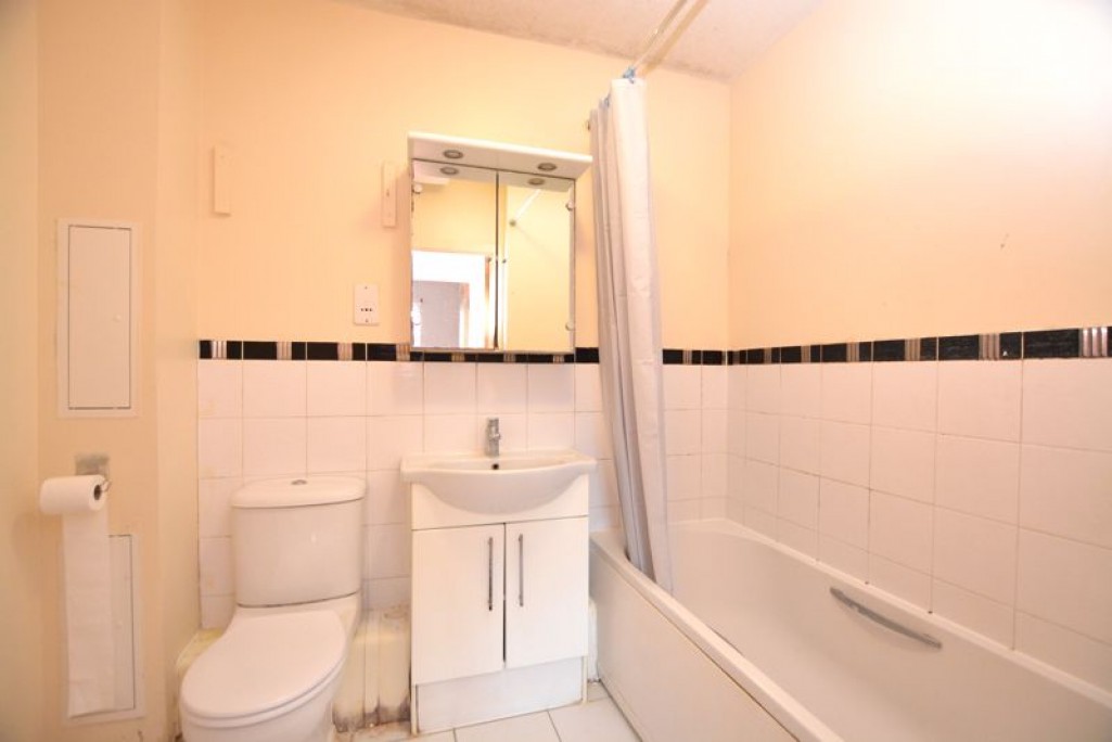 Images for Aspects Court, Slough EAID:LanghamsEstateAgents7 BID:Langhams Estate Agents