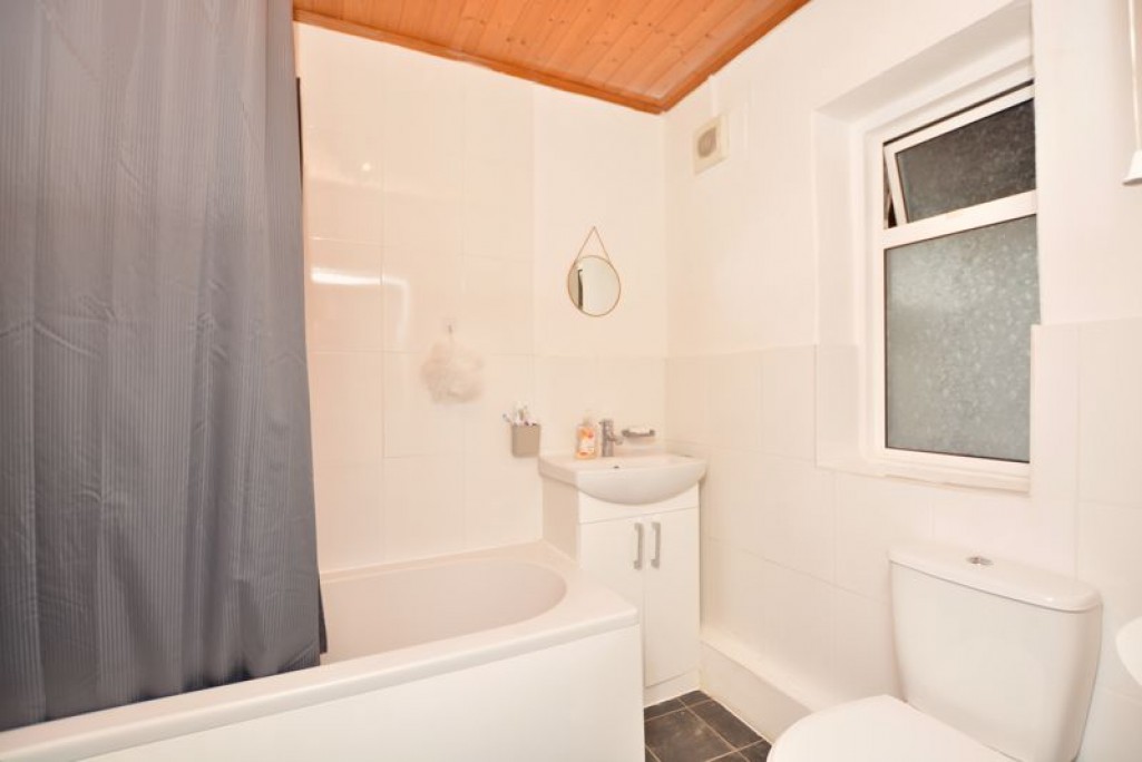 Images for York Avenue, Slough EAID:LanghamsEstateAgents7 BID:Langhams Estate Agents