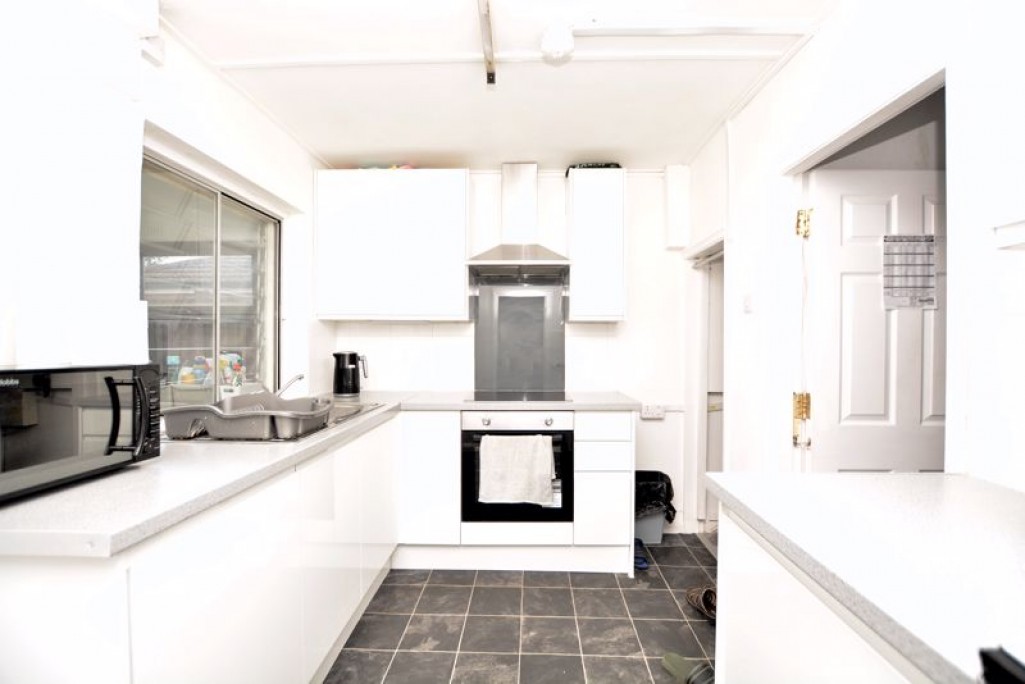 Images for York Avenue, Slough EAID:LanghamsEstateAgents7 BID:Langhams Estate Agents