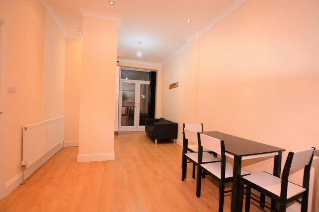 Images for High Street, Slough EAID:LanghamsEstateAgents7 BID:Langhams Estate Agents