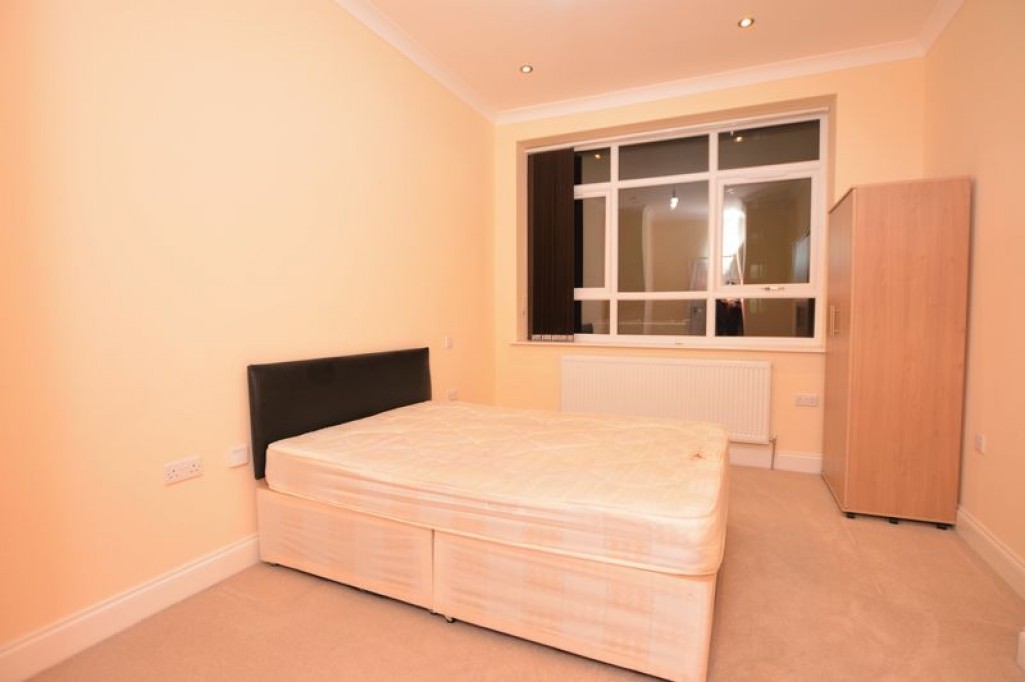 Images for High Street, Slough EAID:LanghamsEstateAgents7 BID:Langhams Estate Agents