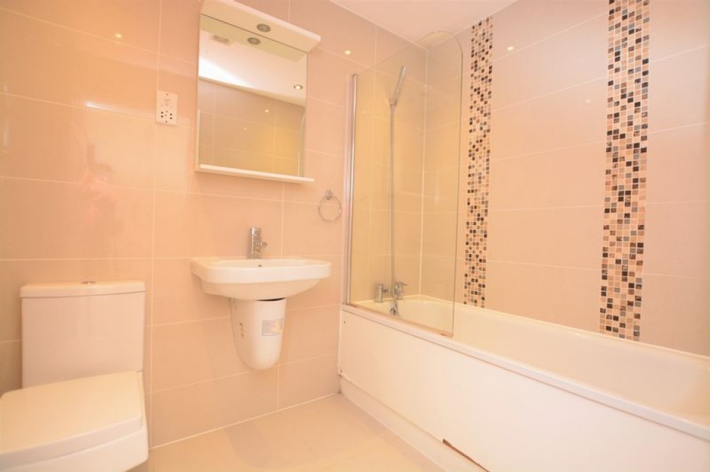 Images for High Street, Slough EAID:LanghamsEstateAgents7 BID:Langhams Estate Agents